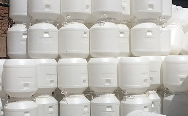 东乡塑料桶耐化学腐蚀性能选择指南